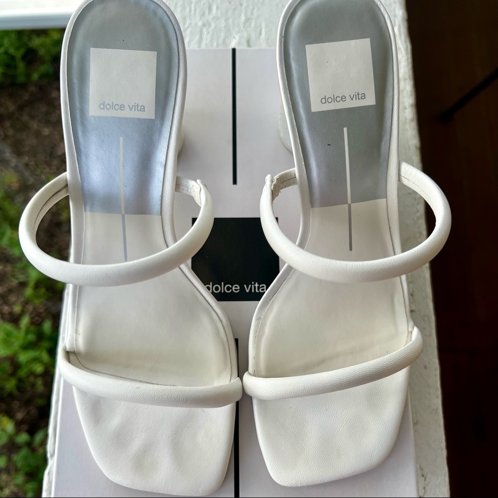 Dolce Vita Noles Heels in White Leather Size 7.5 - Picture 3 of 6